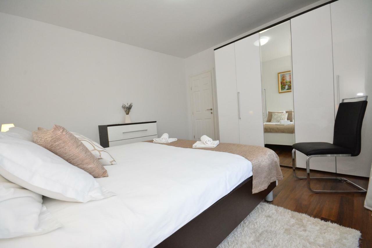 Apartman Viktoria Rakovica Eksteriør bilde