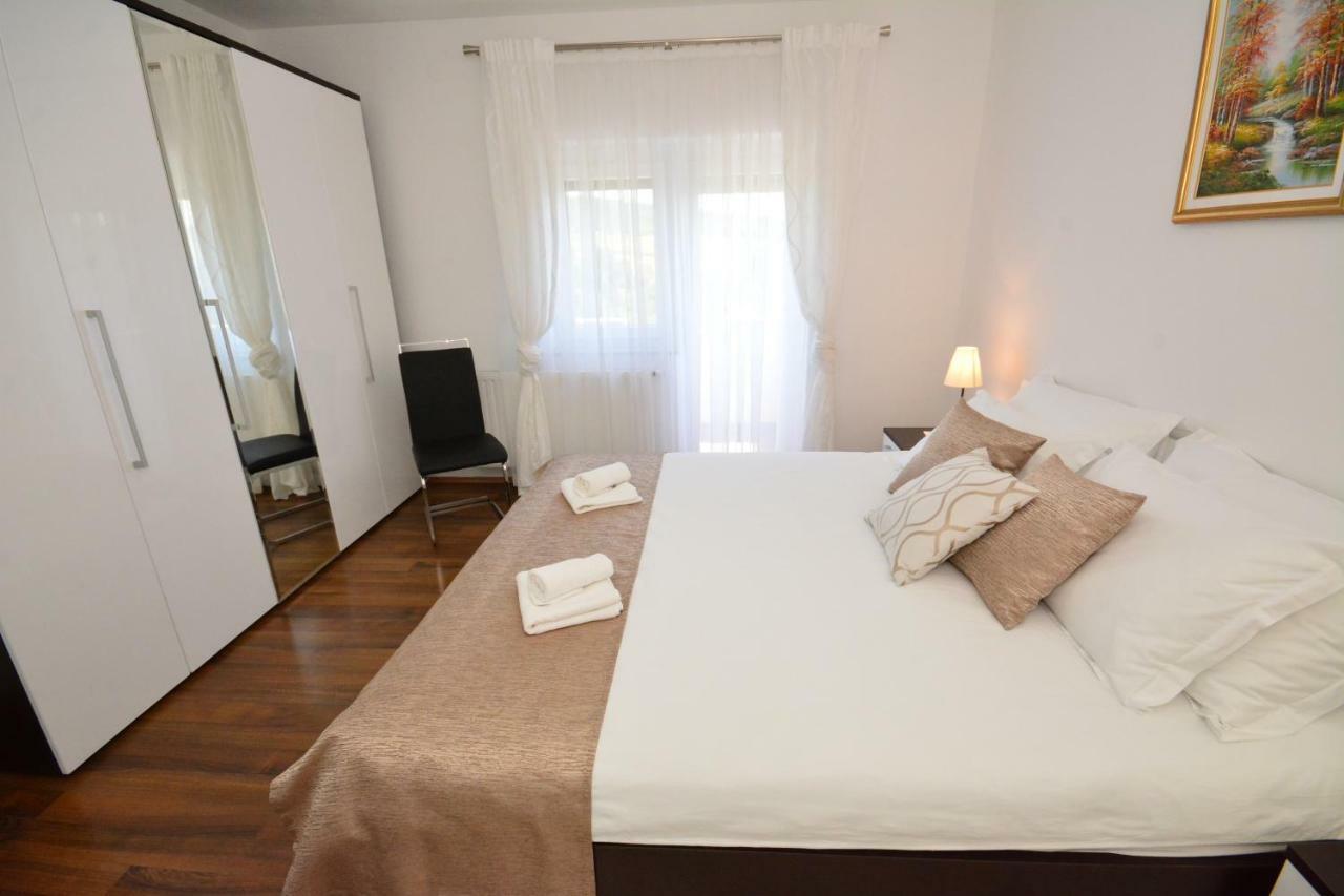 Apartman Viktoria Rakovica Eksteriør bilde